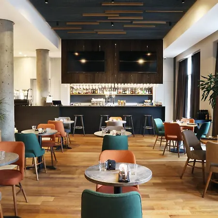 Saga Hotel