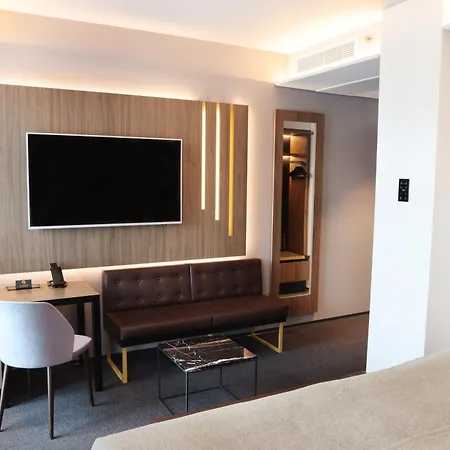 Hotel Saga 4*
